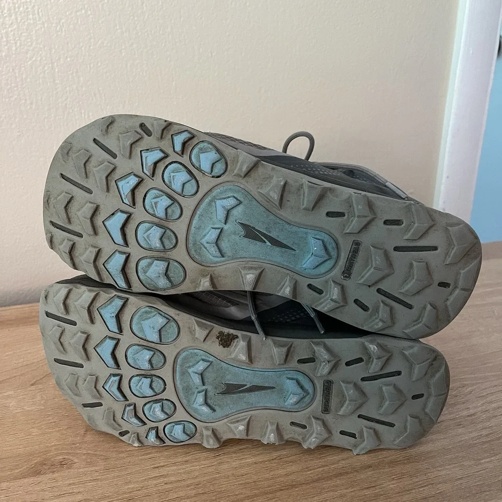 Altra Line Peak Hiking Shoes Mid High Boots 8.5 AL0A4VRA231 Grey Hiking Outdoor